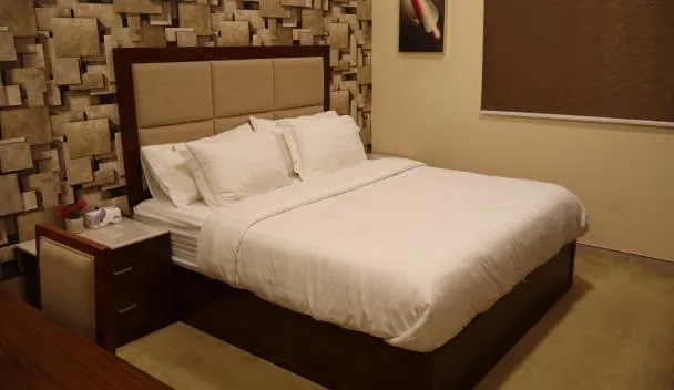 AL MUTEB SUITES AL FALAH 1