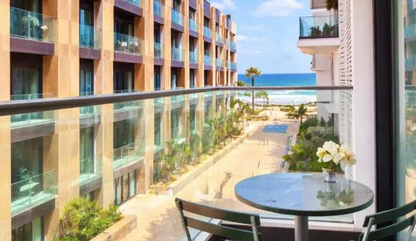 Luxury Apartment 100m from the Beach Anfa Place, Casablanca ...