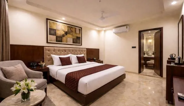 LIORA HOTEL