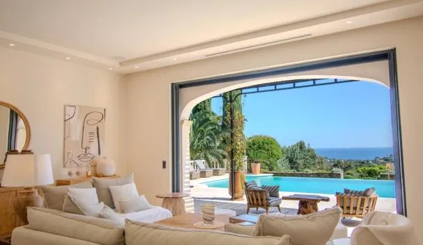 The 10 best villas in Cavalaire-sur-Mer, France | Booking.com