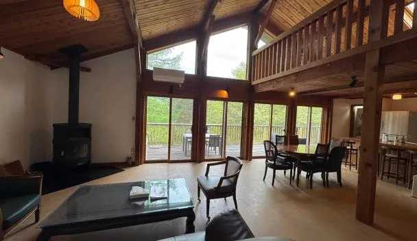 Cabin D 3min walk Lake Saiko remote work BBQ, 5min drive Kawaguchi