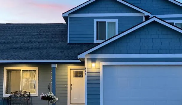 Nifty Corner- A Modern Home & a Taste of Town（モーゼスレイク
