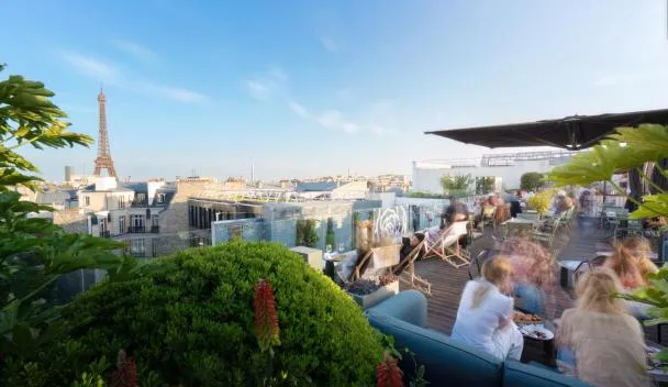 Canopy By Hilton Paris Eiffel Tower（パリ）：（最新料金：2026年）