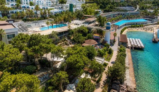 Blue Dreams Resort Bodrum - Aquapark & Ultra All Inclusive, Torba