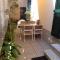 Alice's Inn-28