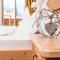 Hotel Dorfer Alpine&Charming-12
