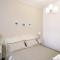 MC Guest House-9
