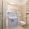 Lingers Suites & Residence-25