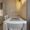 Marie Claire Apartments & Spa-69