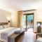Superior Room with Garden View