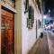 Step to Duomo and All the Sights from Refurbished Apartment-6