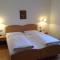 Alpenblick Bed & Breakfast-9