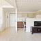 Elegant Loft with Balcony!-13