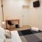 B&B Gisira-13