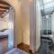Quiet and classic on two floors, by Trevi Fountain - FromHometoRome-30
