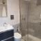2B Fifteen Floor Suite Napoli-38