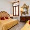 Luxury Venetian Rooms-5