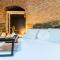 Ice Queen Chamber by Rent All Como-32