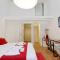 B&G Navona Apartment-34