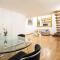 Unforgettable Split Level Jacuzzi Suite Navona - Top Collection-7