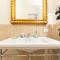 Altafronte Enchanted Suite close to Uffizi Gallery-21