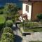 Casa Intignano - Camera con bagno e portico vista lago-38
