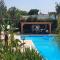 Depandance con Piscina e Jacuzzi-3