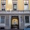 Sophisticated apt near Duomo-30