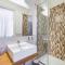 ORAZIO INN SUITE-51