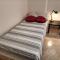 Cozy House con Corte Privata in Centro Storico AQ-9