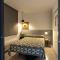 Banchi Nove, penthouse full of light and silence-1