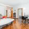Roomy Apartment with terrace & parking-22