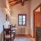 Charming House in Tuscany with Pool-4