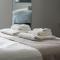 Skyline Rooms & Suites-51