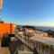 Doppelzimmer mit Balkon und Meerblick