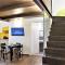 Loft Centro Storico Accesso Senza Scale "Carvajal Rooms " Due Passi dal Duomo, Netflix Incluso-1