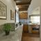 Raffaello apartment with fireplace in Oltrarno-27