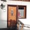 Le Vieux Rascard Chambres d'Hotes-2