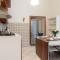 Neapolitan Style Apartrment-49