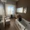 B2In Suite & Office-90