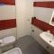 "7 SORELLE B&B" camere in pieno centro città con bagno privato, FREE HIGH SPEED WI-FI, NETFLIX-72