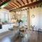 VILLA PEMOLA a Luxury Farmhouse with Garden and bikes in Lucca Town-31