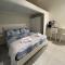 Tiny & Cosy Studio Flat in Como-3