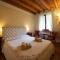 ROMANTIC LAKE VIEW HOUSE-3