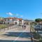 Apartment Pieds dans l'eau 2 by Interhome-21