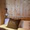 Chalet Leonard House in the wood-9