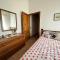 Crock House-19