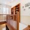 Elizabeth Penthouse, Charmy Apartment in Little London 10 Min From the Center-15