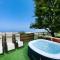 SorrentoVibes - Sea view Rooftop Apartment with Jacuzzi & Garden-34