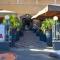 Hotel Bright-23